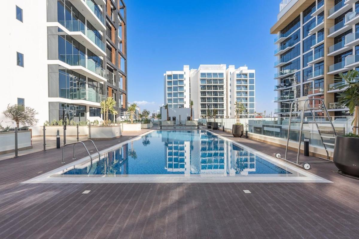 Apartment Amazing With Cozy Balcony In Meydan *